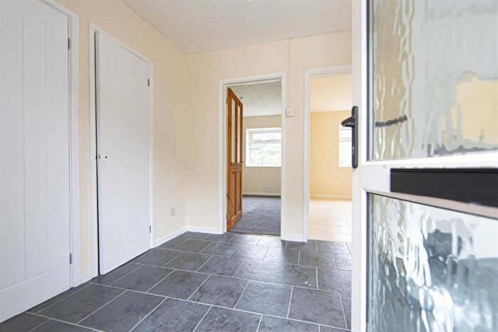 1 Bedroom Maisonette To Rent In Oaklands, Merthyr Vale, Merthyr Tydfil, CF48