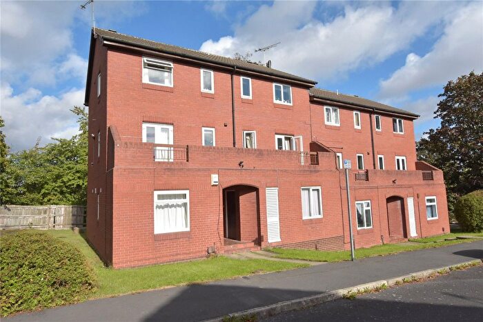 1 Bedroom Flat For Sale In Well Close Rise, Leeds, West Yorkshire, LS7