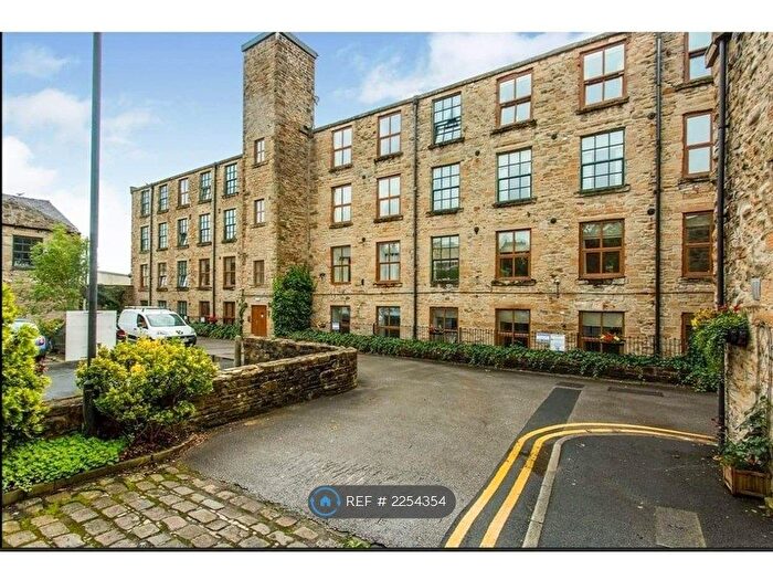 1 Bedroom Flat To Rent In Guy Street, Burnley, BB12