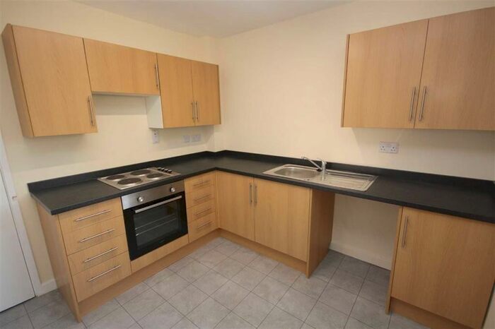 2 Bedroom Flat To Rent In Burton Road, Cottingham HU16