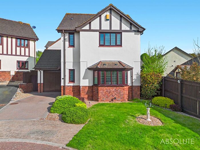 3 Bedroom Detached House For Sale In Shetland Close, Torquay, TQ2