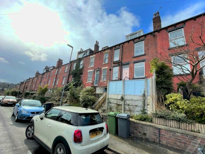 2 Bedroom Terraced House To Rent In Highbury Road, Meanwood, Leeds, LS6