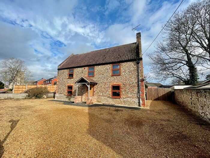 4 Bedroom Detached House To Rent In High Street, Feltwell, Thetford, IP26