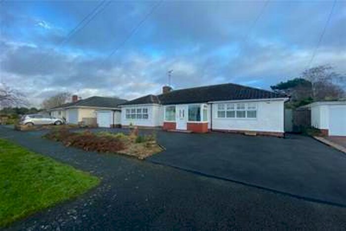 2 Bedroom Bungalow To Rent In The Looms, Parkgate, CH64