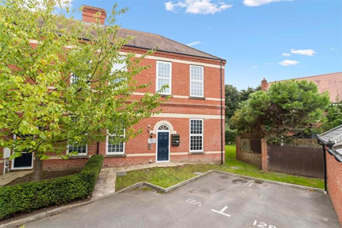 2 Bedroom Flat For Sale In Bradley Drive, Hellingly, Hailsham, BN27