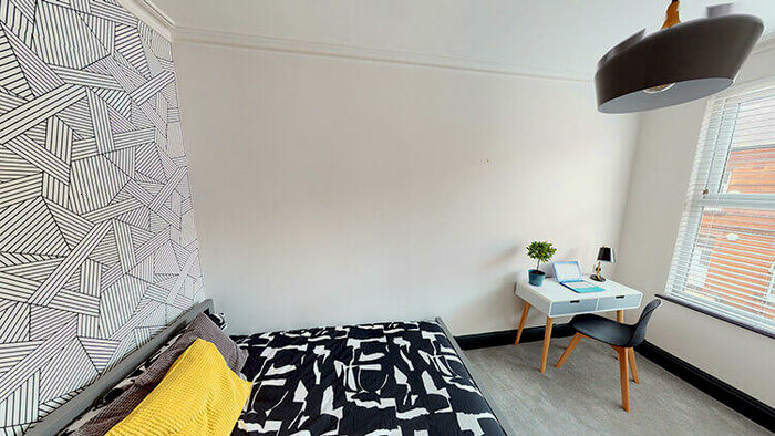 7 Bedroom House To Rent In Ampthill Road, Liverpool, Liverpool, L17