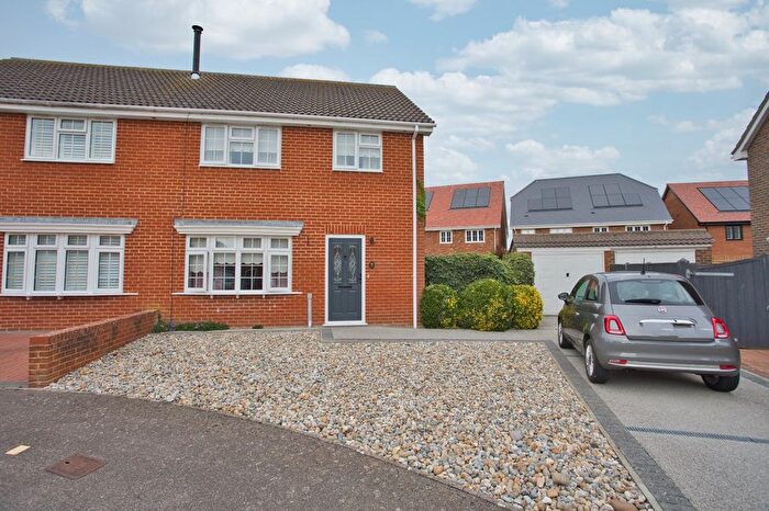 3 Bedroom Semi-Detached House For Sale In Matthews Close, Deal, Kent, CT14