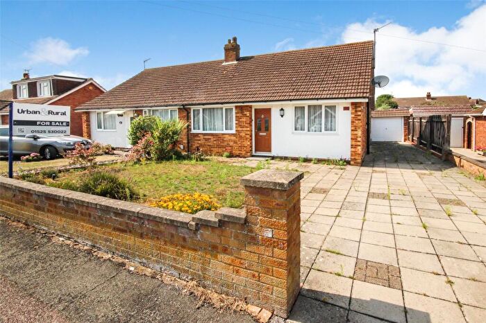 2 Bedroom Bungalow For Sale In Willow Way, Flitwick, Bedfordshire, MK45
