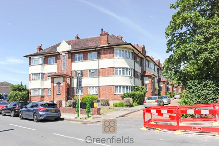 2 Bedroom Flat To Rent In Alexandra Avenue, Rayners Lane, HA2