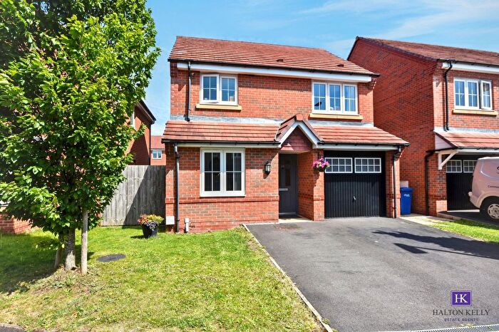 3 Bedroom Detached House For Sale In Partisan Green, Kingswood, Warrington, WA5