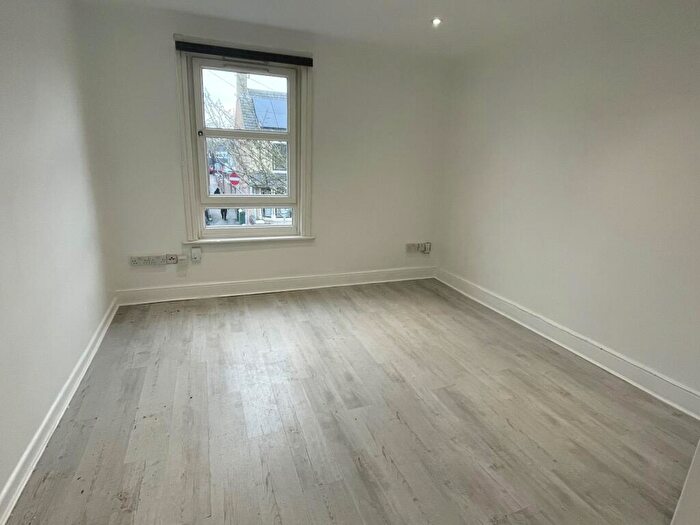 1 Bedroom Apartment To Rent In Cromwell Road, Peterborough, PE1