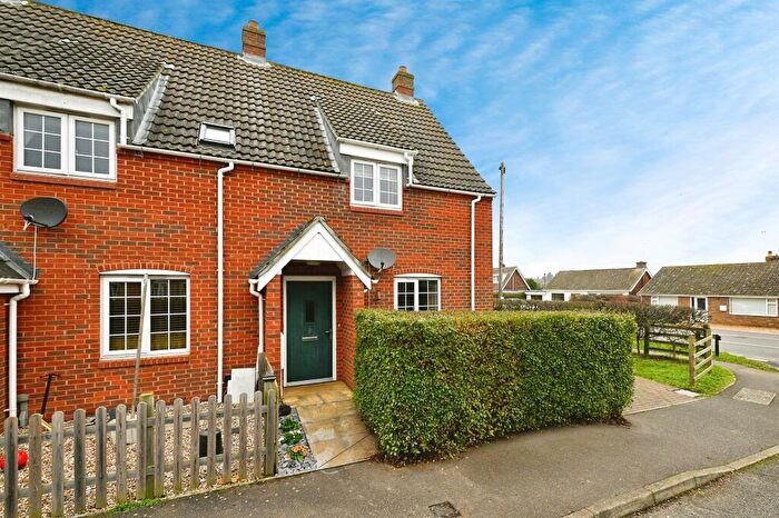 2 Bedroom End Of Terrace House For Sale In Foreman Close, Heacham, King's Lynn, PE31
