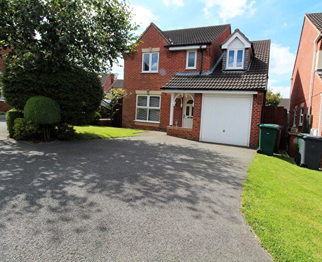 4 Bedroom Detached House To Rent In Tunicliffe Court, Swadlincote, DE11