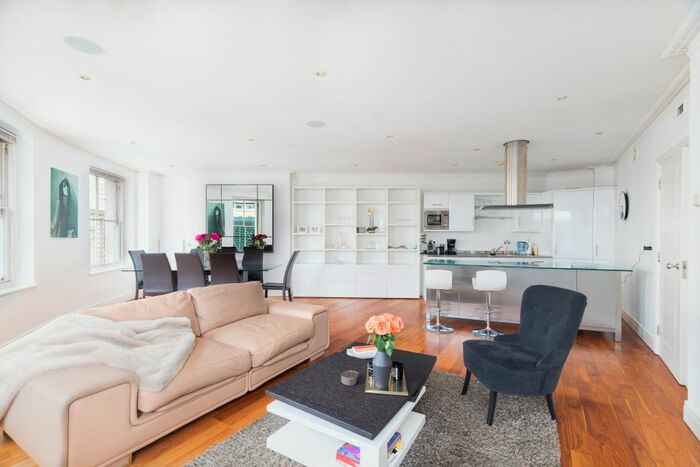 2 Bedroom Flat To Rent In Harlequin Court, Tavistock Street, Covent Garden, WC2E