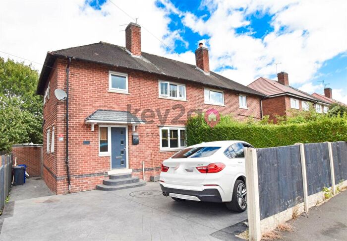 3 Bedroom Semi-Detached House To Rent In Rainbow Avenue, Hackenthorpe, S12