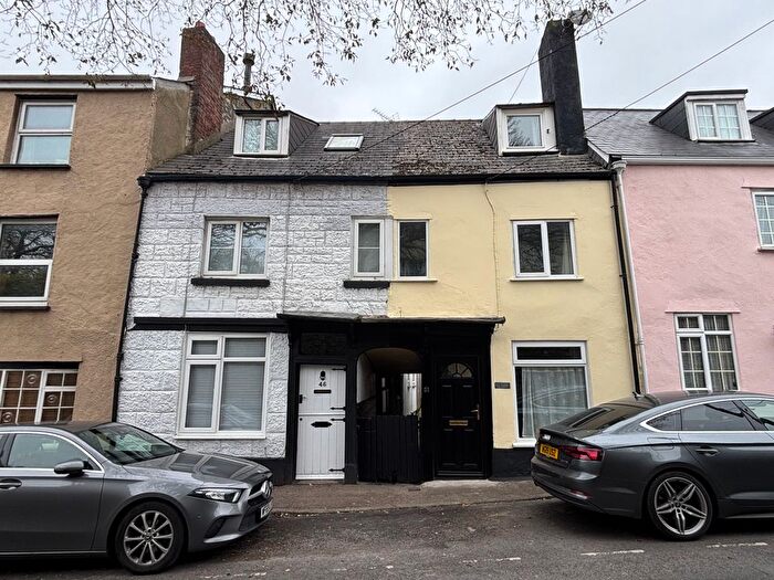 2 Bedroom Town House To Rent In New Exeter Street, Chudleigh, Newton Abbot, TQ13