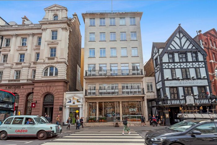 1 Bedroom Flat To Rent In Devereux Court, London, WC2R