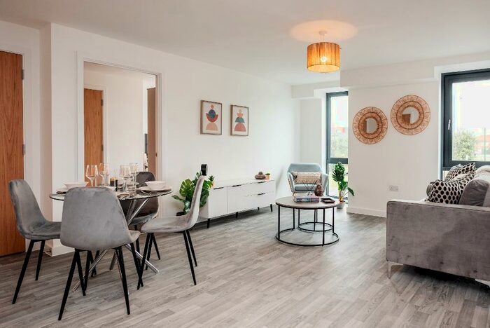 1 Bedroom Apartment To Rent In Stockport Road, Ardwick, Manchester, M13