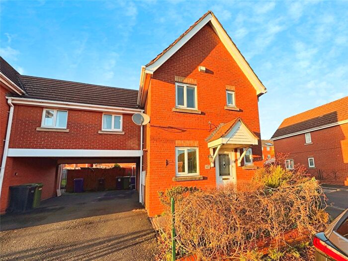 3 Bedroom Semi-Detached House To Rent In Barbel Drive, Wolverhampton, West Midlands, WV10