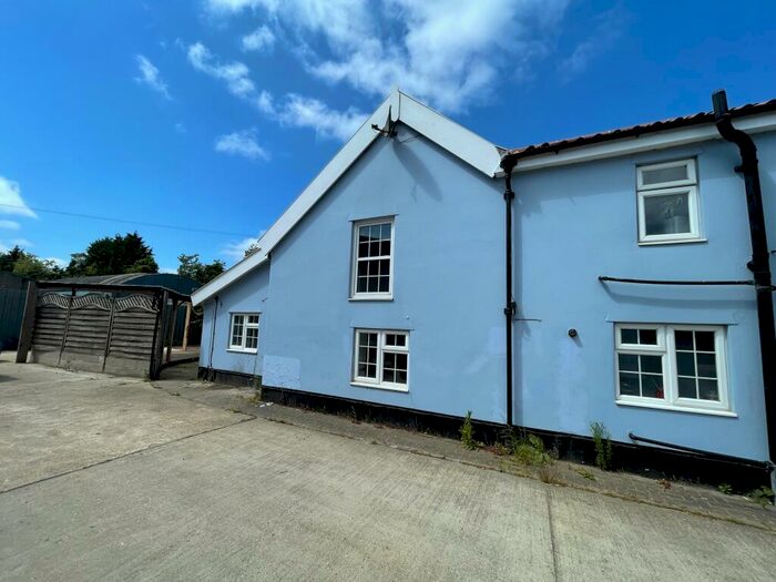 2 Bedroom Semi-Detached House To Rent In Norwich Road, Watton, IP25