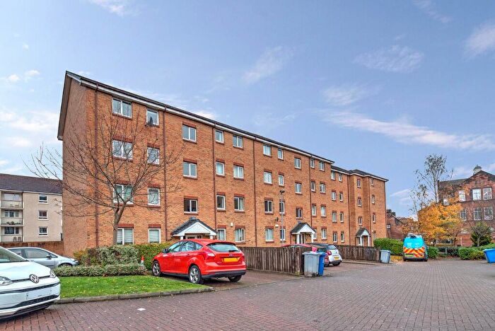 2 Bedroom Flat To Rent In Golfhill Drive, Dennistoun, Glasgow, G31
