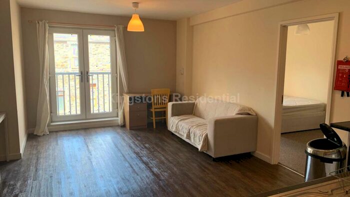 1 Bedroom Apartment To Rent In Miskin Street, Cathays, CF24