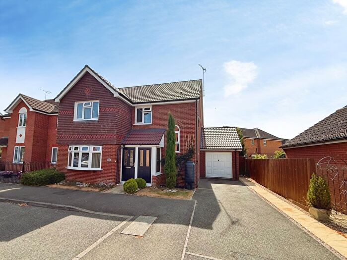 3 Bedroom Detached House For Sale In Greenwich Avenue, Holbeach, Spalding, PE12