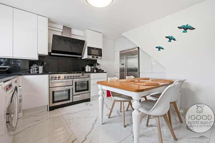 3 Bedroom Terraced House To Rent In Monksgrove, Loughton, IG10