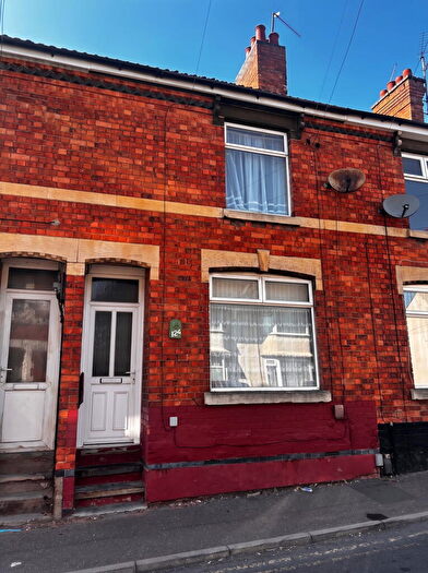 3 Bedroom Terraced House For Sale In Bath Road, Kettering, NN16