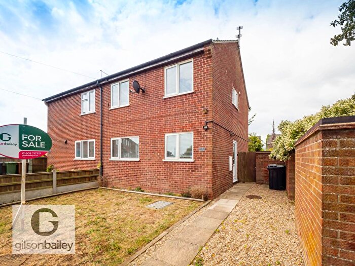 3 Bedroom Semi-Detached House For Sale In Clarendon Drive, Martham, NR29