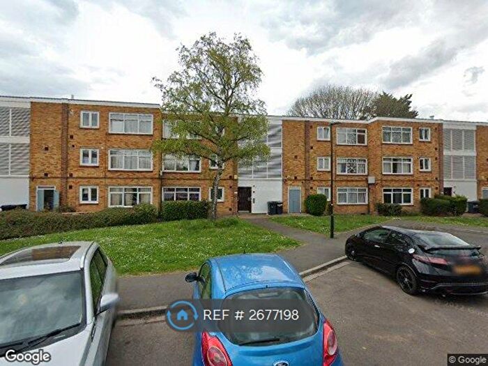 1 Bedroom Flat To Rent In Grafton Close, Hounslow, TW4
