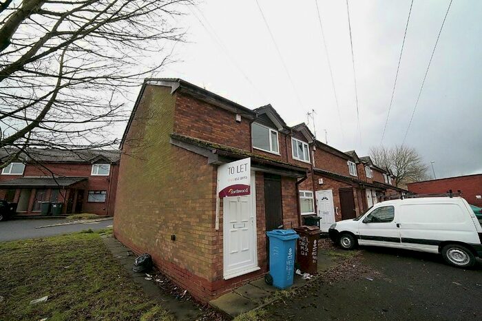 1 Bedroom Flat To Rent In Meldrum Street, Oldham, OL8