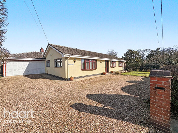 4 Bedroom Detached Bungalow For Sale In Horkesley Road, Colchester, CO6