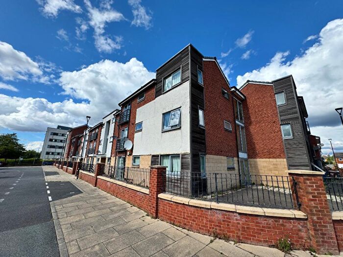 1 Bedroom Apartment For Sale In Barleywood Drive, Manchester, M11