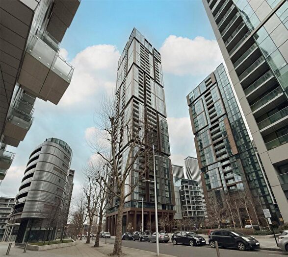 1 Bedroom Apartment For Sale In Harbour Way, South Quay, E14