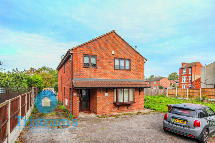 4 Bedroom Detached House To Rent In Wollaton Road, Lenton, NG8