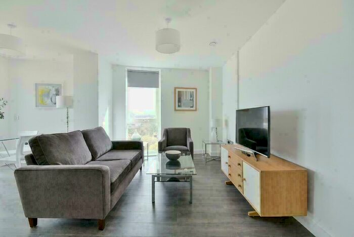 3 Bedroom Flat To Rent In Uncle New Cross, Batavia Road, London, SE14
