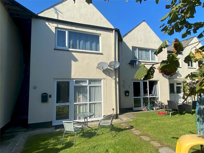 2 Bedroom Flat To Rent In Flat, Greenacre Court, Kingsmoor Road, Kilgetty, Pembrokeshire, SA68