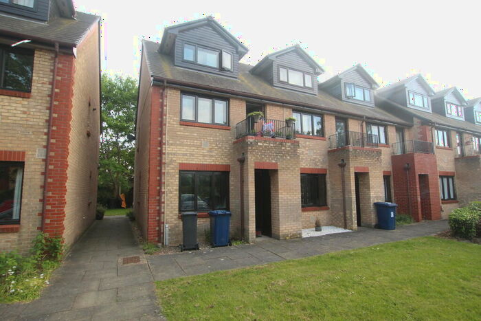 1 Bedroom Apartment To Rent In Sleaford Street, York Place, CB1