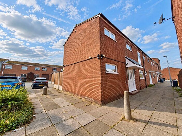 3 Bedroom End Of Terrace House For Sale In Carfield, Skelmersdale, WN8