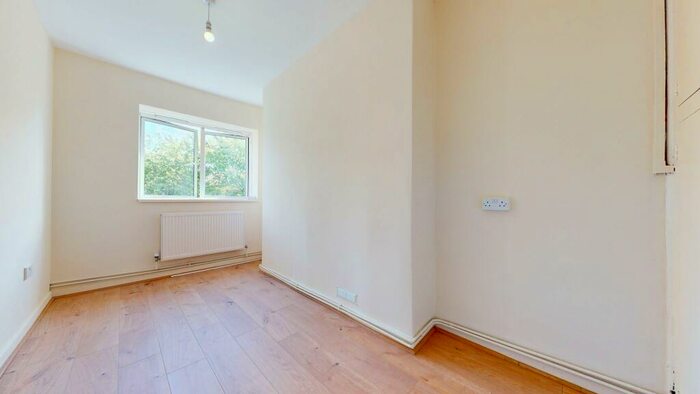 1 Bedroom Flat To Rent In Thomas Road, E14