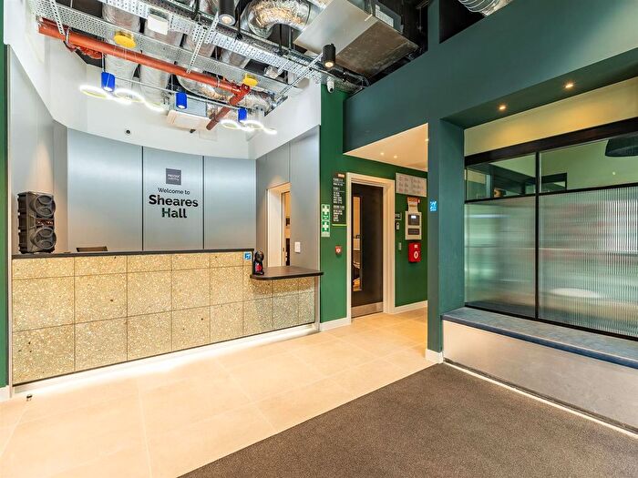 Studio To Rent In St James Boulevard, Newcastle Upon Tyne, NE4