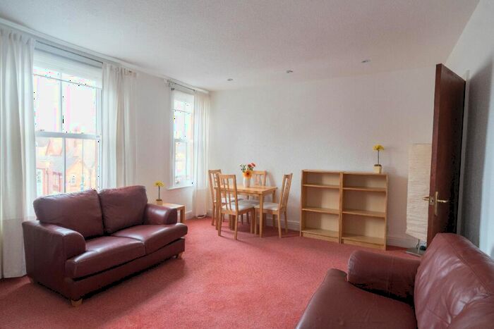 1 Bedroom Flat To Rent In Emerson Road, Harborne, Birmingham, West Midlands, B17