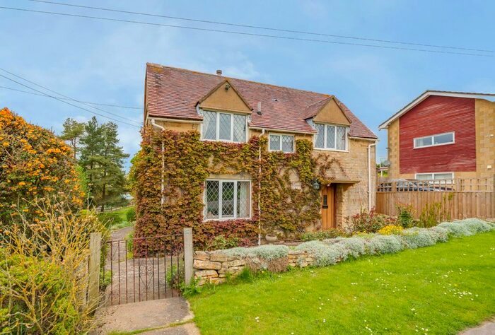 3 Bedroom Cottage For Sale In Westmancote, Tewkesbury, GL20