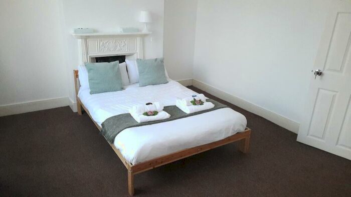 2 Bedroom House To Rent In St Erkenwald Road, London, London, IG11