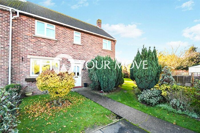 3 Bedroom Semi-Detached House For Sale In Alfred Avenue, Metheringham, Lincoln, Lincolnshire, LN4