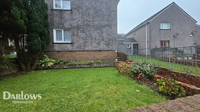 2 Bedroom Maisonette For Sale In Wilson Place, Maerdy, Ferndale, CF43