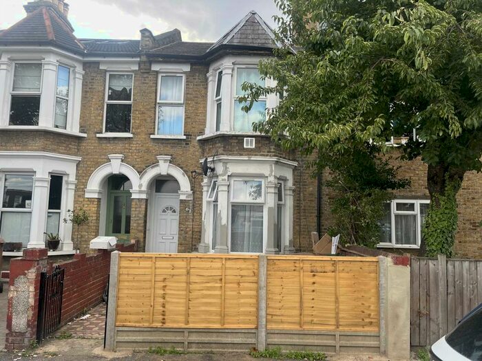 1 Bedroom Terraced House To Rent In Leahall Road, Leyton, London, E10