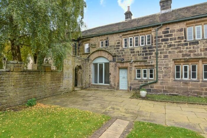2 Bedroom Cottage To Rent In The Cottages, St. Ives Estate, Harden, Bingley, West Yorkshire BD16