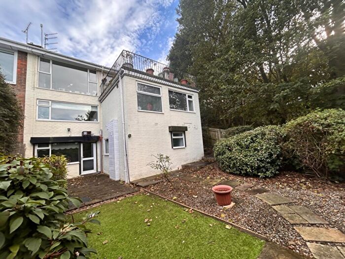 4 Bedroom Semi-Detached House For Sale In Orchard Drive, Durham, County Durham, DH1